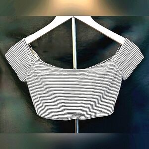 Victoria's Secret Striped Short Sleeve Crop Bikini Top Sz S/P
